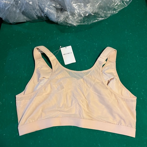 Bra Bundle - Picture 2 of 6